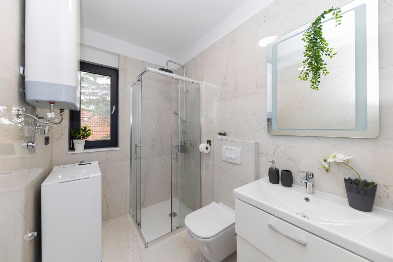 Apartment Marianne , Parking Free , 2 Bedroom & 2 Bathroom , Modern & Cozy Zadar Extérieur photo