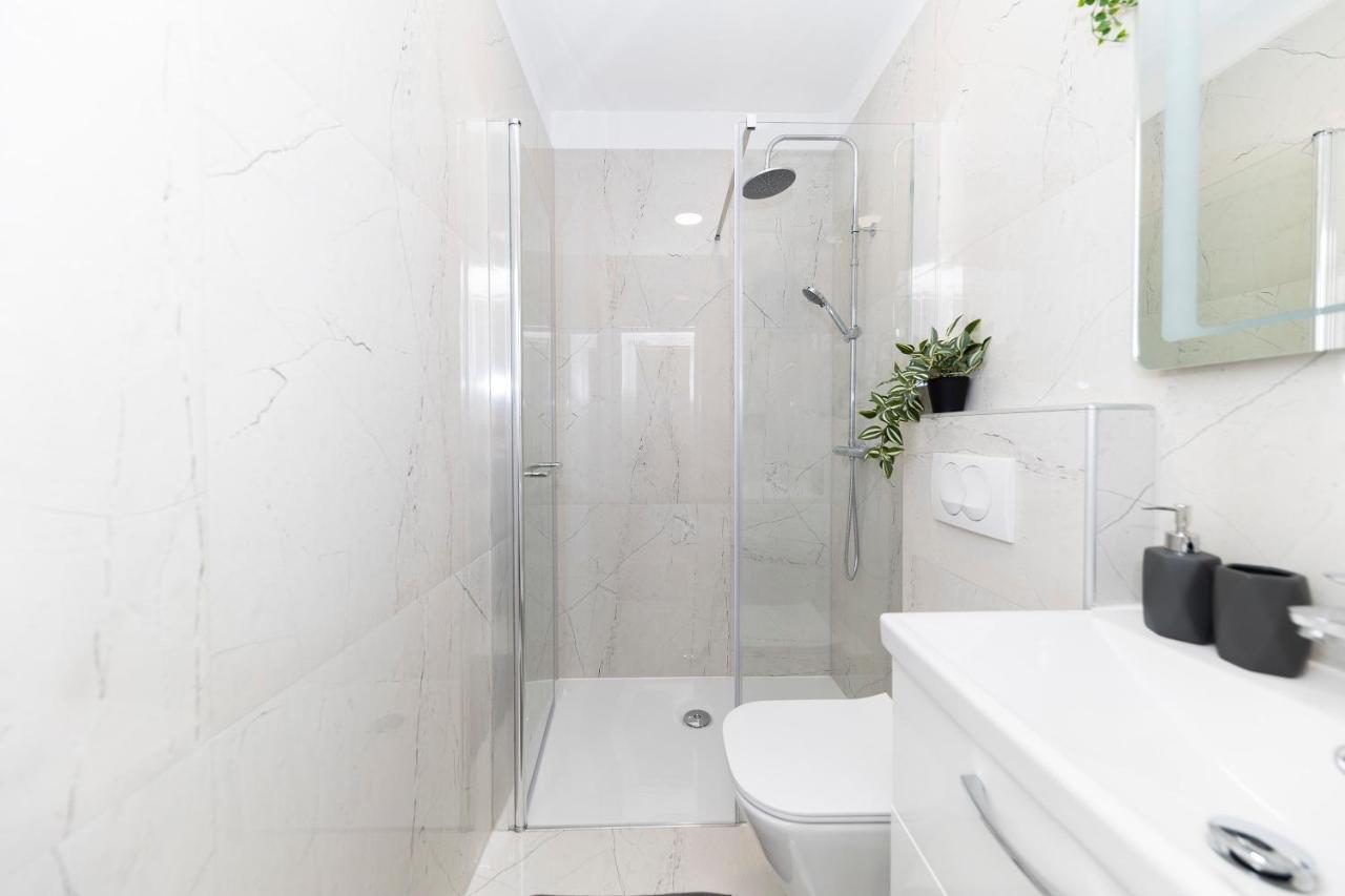 Apartment Marianne , Parking Free , 2 Bedroom & 2 Bathroom , Modern & Cozy Zadar Extérieur photo